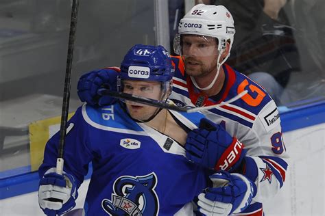 Что такое потолок зарплат в КХЛ и как он работает: простое объяснение